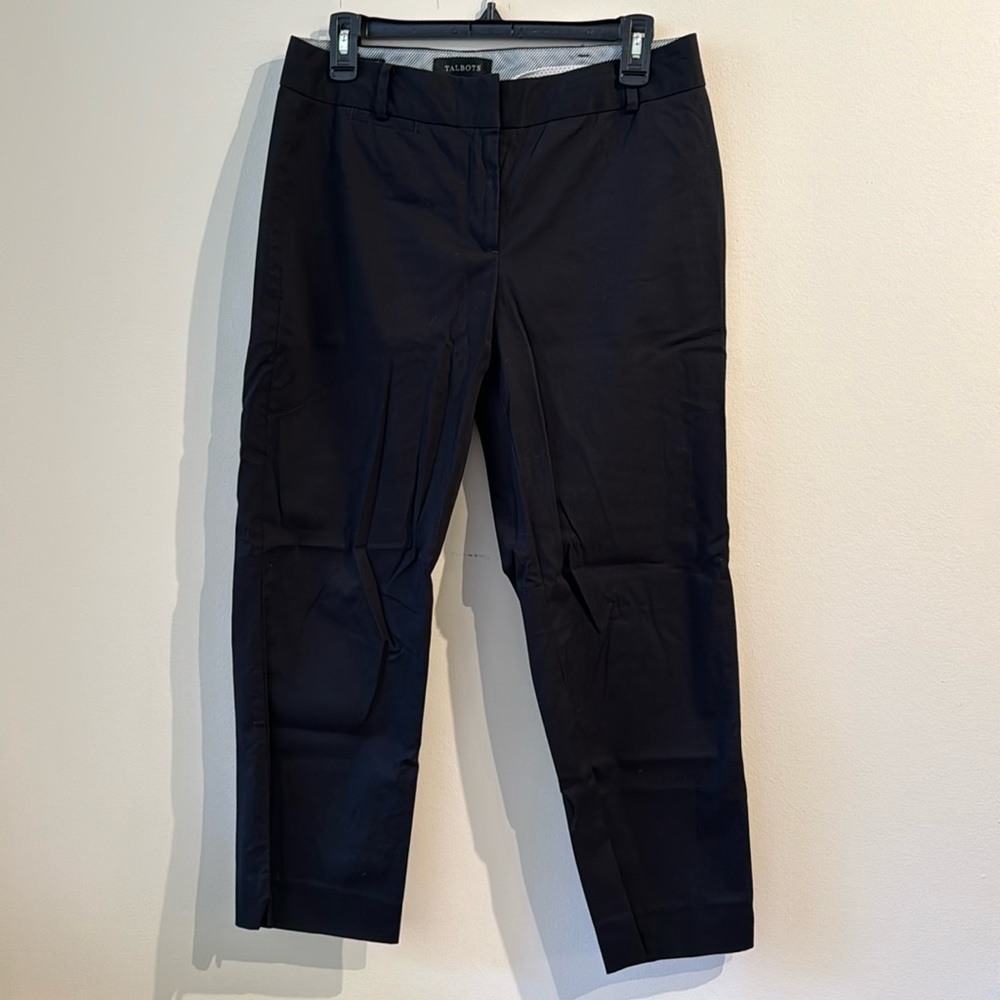 Talbots signature cotton pants, size 6